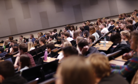 Pozvánka na odbornou přednášku prof. Gonula Colaka